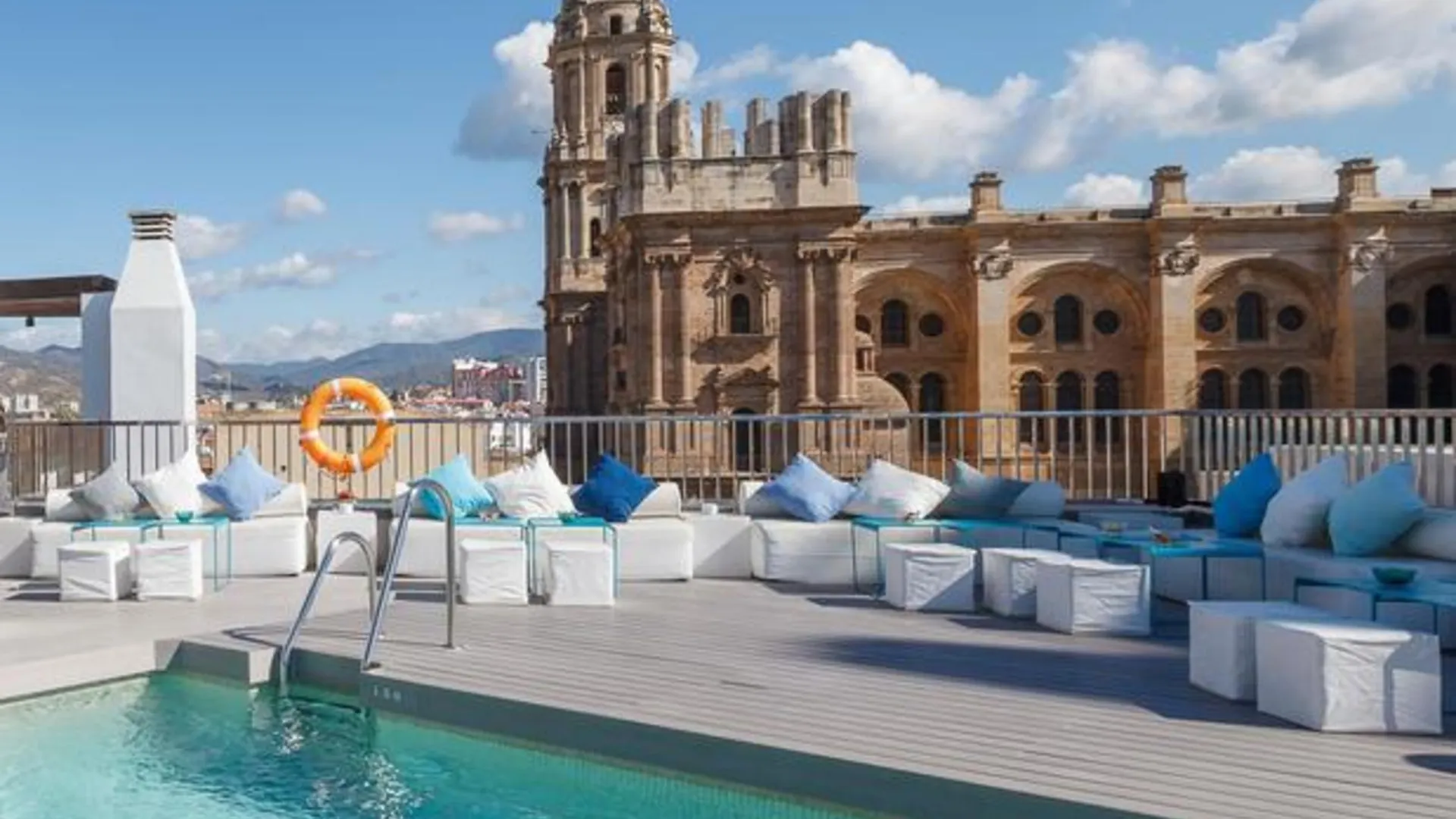 Molina Lario Hotel Malaga 4*,